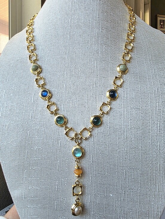 Jewelry - Liz Clairborne Vintage boutique-style fashion Y-drop collar statement necklace